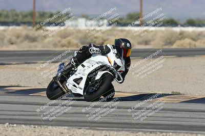 media/Nov-30-2025-TrackXperience (Sun) [[c0061d280f]]/1-Level 3/Session 3 (Turn 16)/